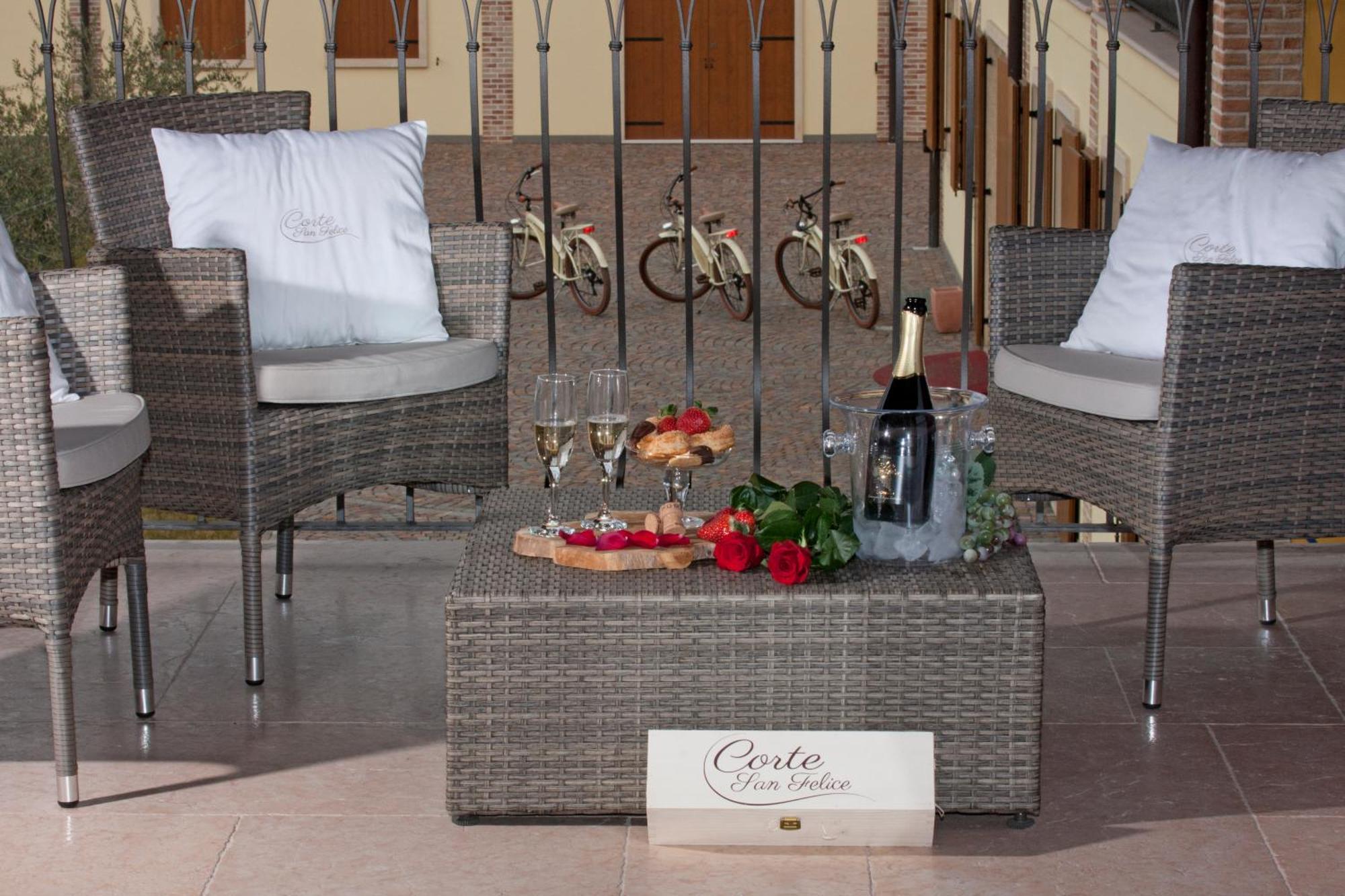Corte San Felice เวโรนา ภายนอก รูปภาพ
